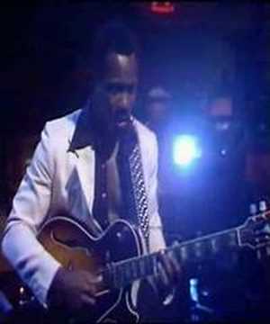 Profilový obrázek - George Benson - Breezin'