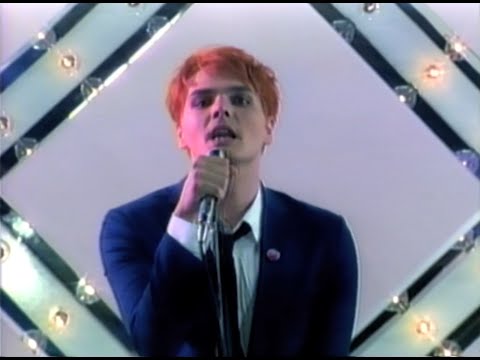 Profilový obrázek - Gerard Way - "No Shows" [Official Music Video]