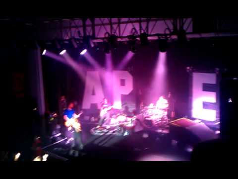 Profilový obrázek - Guano Apes "Lords of the Boards" LIVE in Prague (13.10.2011)