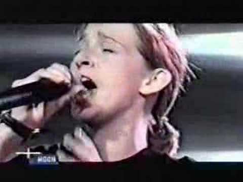 Profilový obrázek - Guano Apes - Rain (live at Wonderworld 1998)