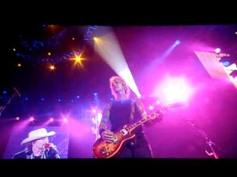 Profilový obrázek - Guns N' Roses w/ Duff McKagan Knockin' On Heaven's Door O2 Arena 14/10/10