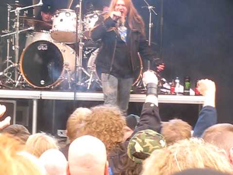Profilový obrázek - HAIL! - Neon Knights feat. Marco Hietala (live @ Sauna Open Air 12.6.2010)