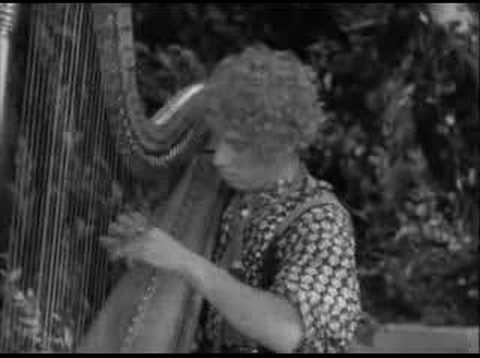 Profilový obrázek - Harpo Marx in Horse Feathers [1932]