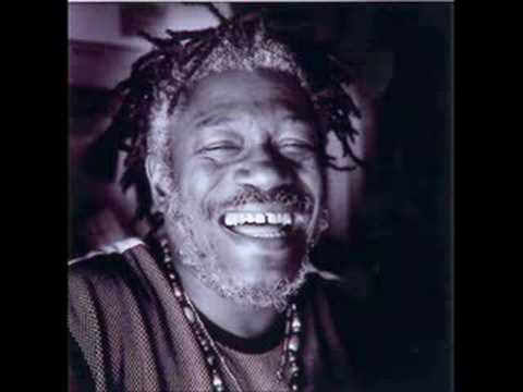 Profilový obrázek - Horace Andy "Money Is The Root Of All Evil"