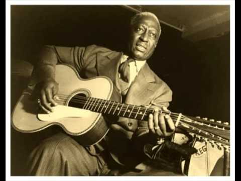 Profilový obrázek - 'House Of The Rising Sun' LEADBELLY (1944) Blues Guitar Legend