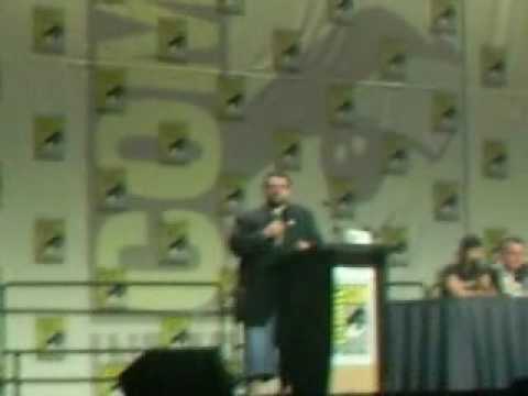 Profilový obrázek - I ask Kevin Smith a question at Comic Con 2007