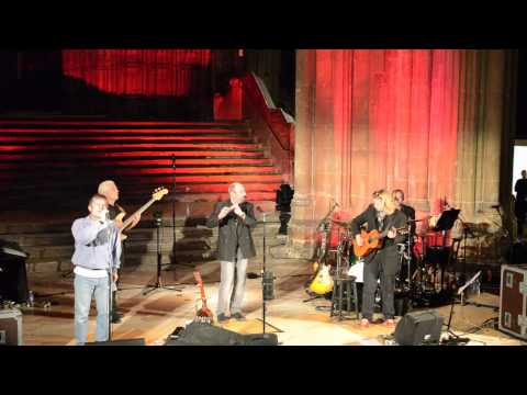 Profilový obrázek - Ian Anderson from Jethro Tull with Bruce Dickinson form Iron Maiden in Canterbury Cathedral