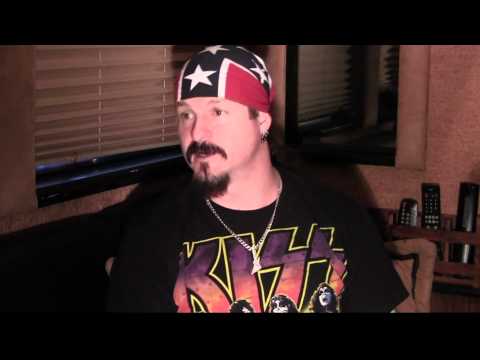 Profilový obrázek - Iced Earth Interview Jon Schaffer Dystopia Tour Montreal Canada-The Metal Voice 2-15