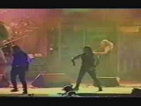 Profilový obrázek - Iron Maiden - 2 Minutes to Midnight (Live '96)