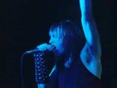Profilový obrázek - Iron Maiden - Hallowed Be Thy Name (live)
