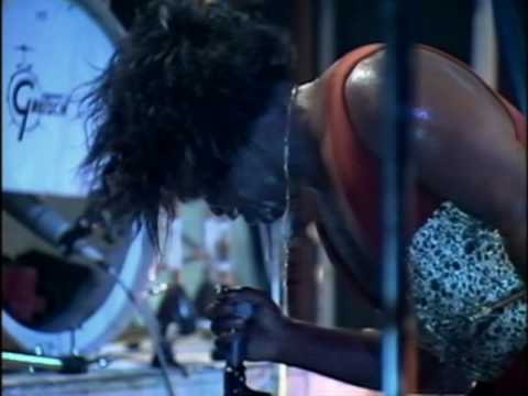 Profilový obrázek - James Brown - Its A Mans World (From "Live In Montreux 1981" DVD)