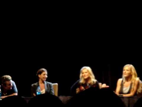 Profilový obrázek - James Marsters, Julie Benz, Kristy Swanson, Charisma Carpenter DragonCon 2009 Buffy Panel Saturday 3
