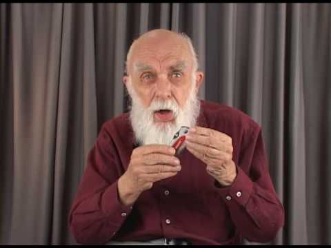 Profilový obrázek - James Randi Speaks: The Compass Trick