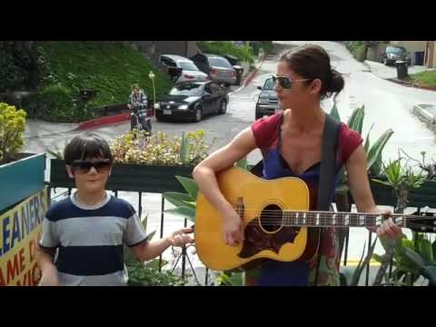 Profilový obrázek - Jill Hennessy - "Oh Mother" Live from the Laurel Canyon Country Store