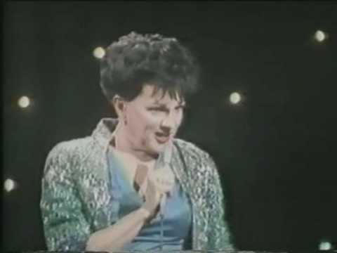 Profilový obrázek - JIM BAILEY Judy Garland  1988 'Zing went the strings'