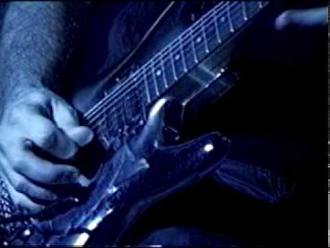 Profilový obrázek - Joe Satriani Flying in a blue dream