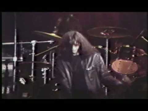 Profilový obrázek - Joey Ramone - I Can't Get You Outta My Mind - live