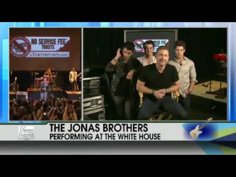 Profilový obrázek - Jonas Brothers on FOX News - Nick Jonas talks about relationship with Miley Cyrus