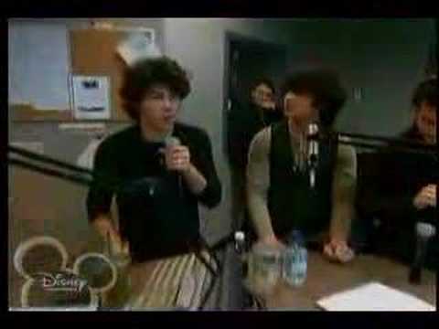 Profilový obrázek - Jonas Brothers: Viviendo el Rock Episodio 3