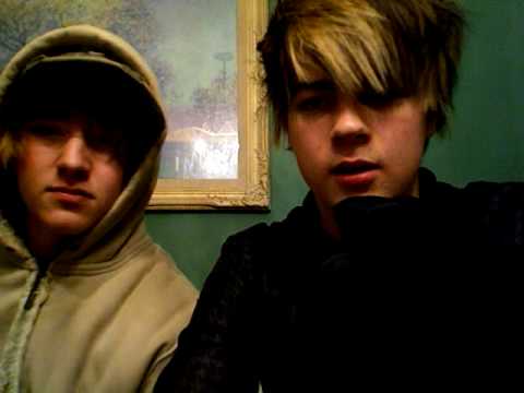 Profilový obrázek - Josh and Josiah (look who's sick!) ha