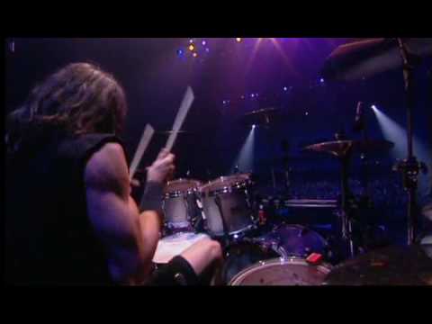 Profilový obrázek - Judas Priest live 2001 (10/11) - United / Living After Midnight