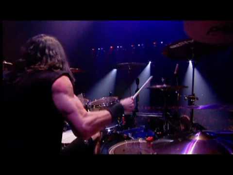 Profilový obrázek - Judas Priest live 2001 (6/11) - Feed On Me / Burn In Hell