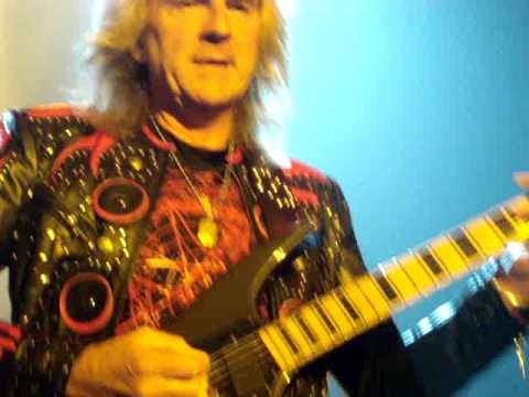 Profilový obrázek - Judas Priest - Metal Gods (Live Perth 2008)