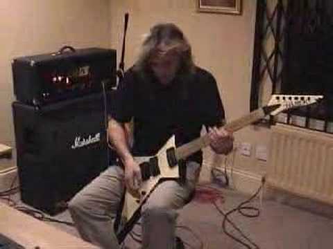 Profilový obrázek - JudasPriest guitarist Glen Tipton Axes and solos Part 1