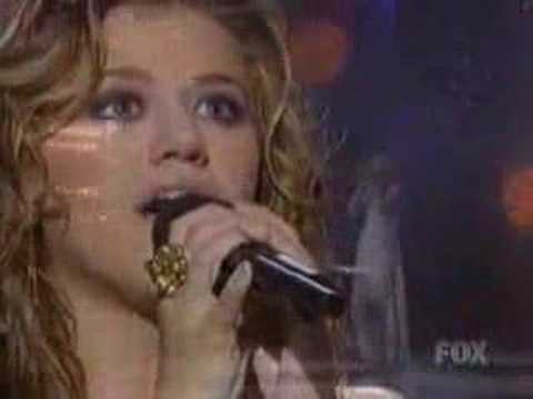 Profilový obrázek - Kelly Clarkson - Breakaway (Live)