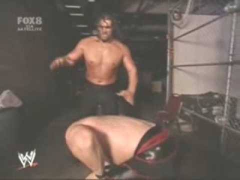 Profilový obrázek - Khali attacked Kane on Smack Down!