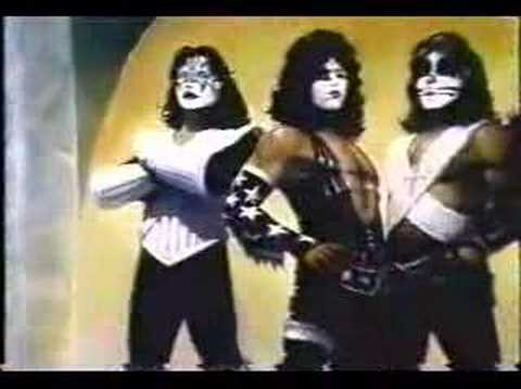 Profilový obrázek - Kiss - Love Gun commercial