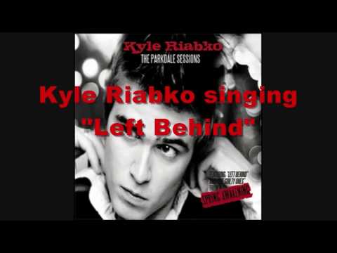 Profilový obrázek - Kyle Riabko singing "Left Behind"