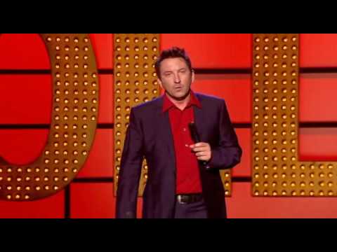 Profilový obrázek - Lee Mack - Live at the Apollo - 3 Dec. 2007 - Part 3 of 4