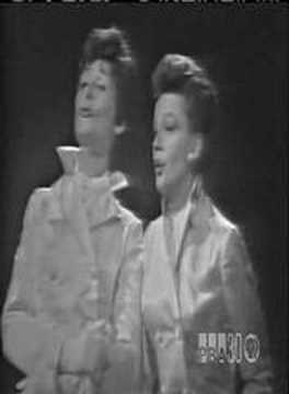 Profilový obrázek - Lena Horne & Judy Garland -- "Day In, Day Out"