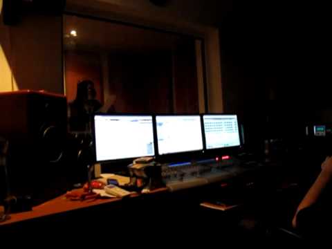Profilový obrázek - Leona Šenková a Jimi Cimbala v štúdiu pri nahrávaní CD