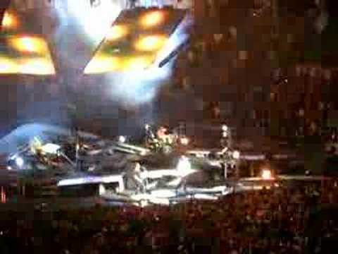 Profilový obrázek - Linkin Park & Jay-Z Suprise Encore at Madison Square Garden