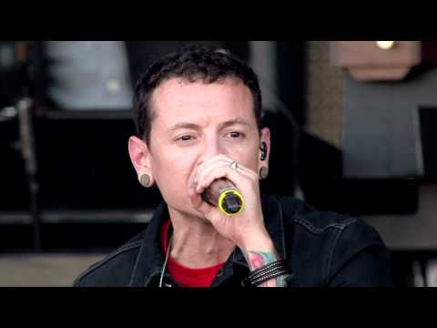 Profilový obrázek - Linkin Park - "New Divide" (live in Red Square)