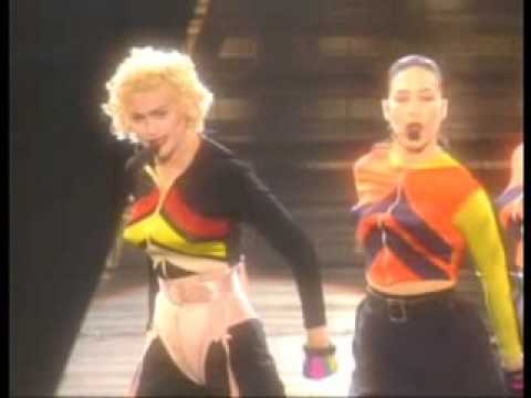 Profilový obrázek - Madonna - 03. Causing a Commotion (The Blond Ambition Tour)