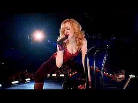 Profilový obrázek - Madonna - like it or not (live)