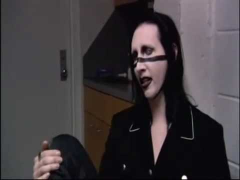 Profilový obrázek - Marilyn Manson - Bowling For Columbine