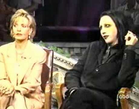 Profilový obrázek - Marilyn Manson - Politically Incorrect 1996 [3of4]