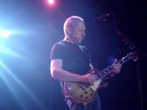 Profilový obrázek - mark knopfler - brothers in arms ( live athens 15/06/08 )