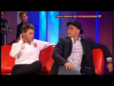 Profilový obrázek - Mark Owen and Robbie Williams Interview on Soccer Aid 25/05/12