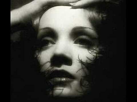 Profilový obrázek - Marlene Dietrich - Somethin' I dreamed last night
