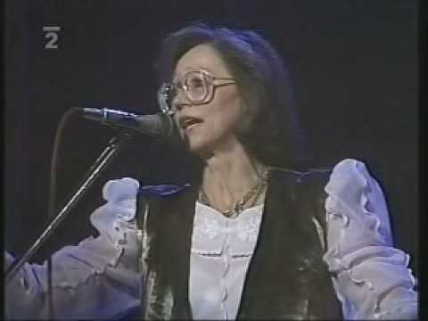 Profilový obrázek - Marta Kubisova 1st Concert in 20 Years 6/2/90 in Prague