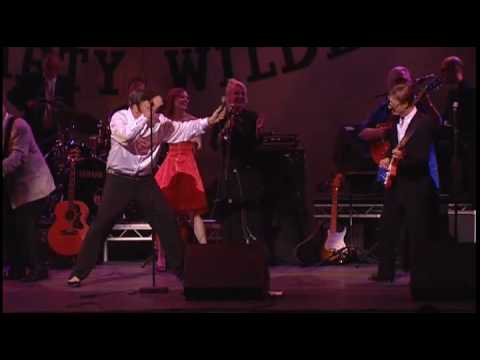 Profilový obrázek - Marty Wilde - '50th Anniversary Concert feat. nearly 'All Of The Shadows On Stage 'Together'