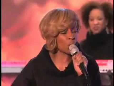 Profilový obrázek - Mary J. Blige - No More Drama (Live On Ellen)
