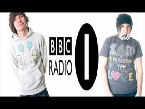 Profilový obrázek - Max Helyer & Josh Franceschi [You Me At Six] Interview BBC Radio Pt 1