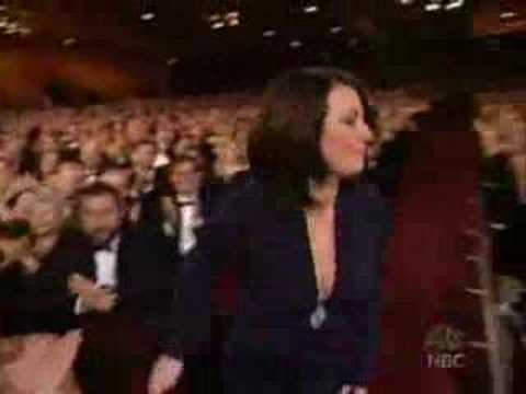 Profilový obrázek - Megan Mullally 2nd Emmy Acceptance Speech