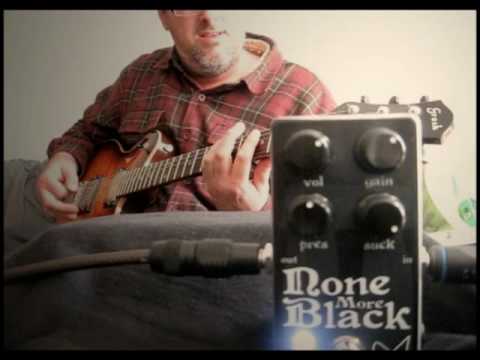 Profilový obrázek - Menatone - None More Black (high gain distortion pedal)